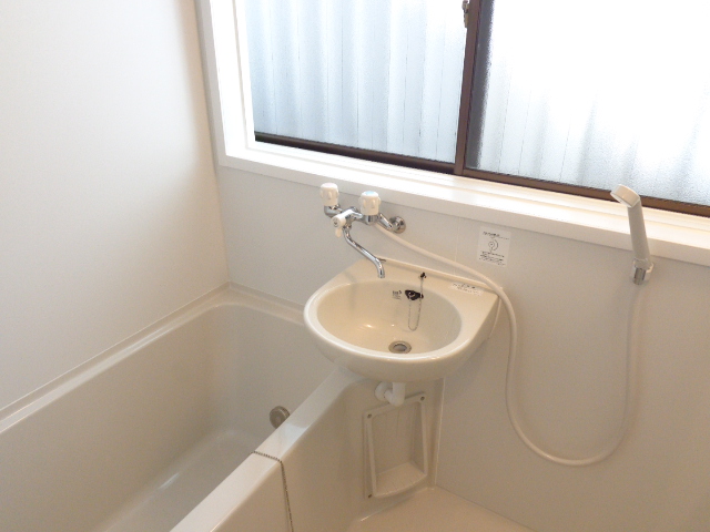 Other. Eco-full shower function bathroom!  With reheating function ☆ 