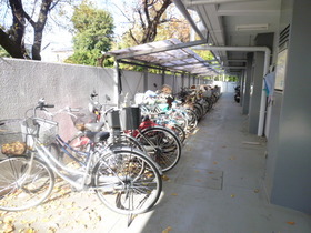 Other common areas. Wide ~ There bicycle parking lot