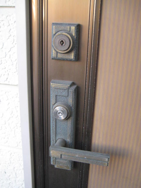 Other. Entrance double key