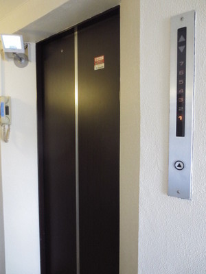 Other common areas. Elevator