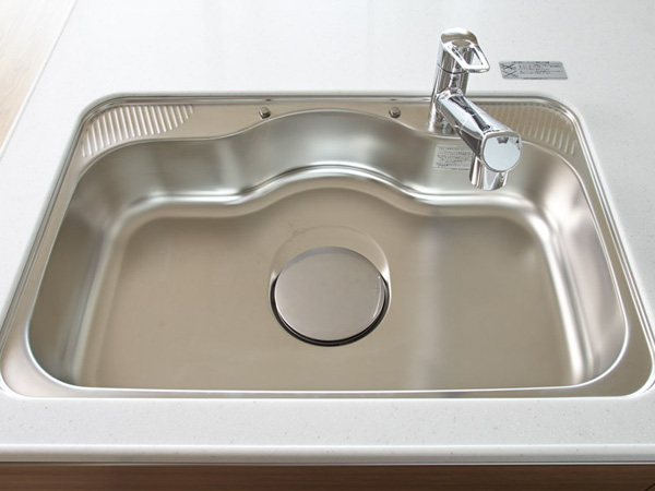Kitchen.  [Quiet sink] Easy to wash sink is a large pot. Water also reduces the I sound in the silent specification. (Same specifications)