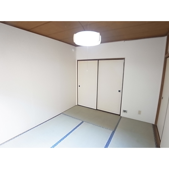 Living and room. Japanese-style room 6 quires