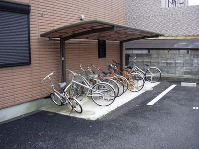 Other common areas. Covered parking lot equipped