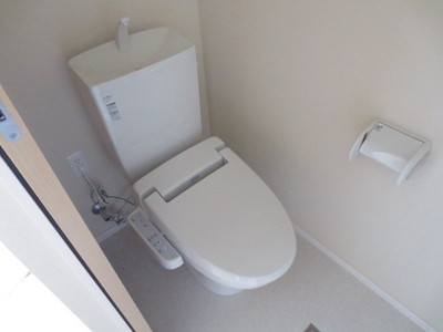 Toilet. It is popular with bidet! It maintains the integrity of cleanliness