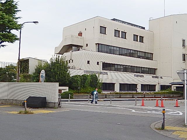 Hospital. 695m to Tokyo Metropolitan Matsuzawa Hospital (Hospital)