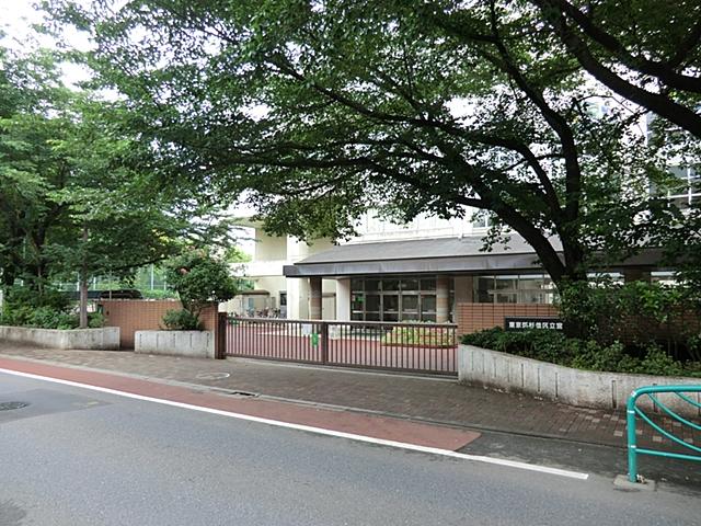 Junior high school. 512m to Suginami Miyamae junior high school