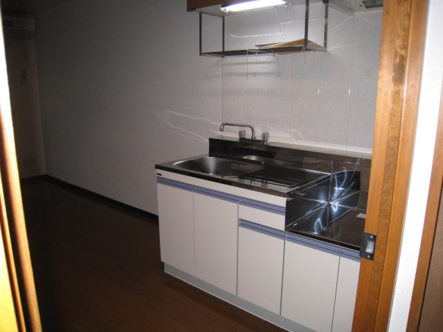 Kitchen. Two-burner gas stove installation Allowed