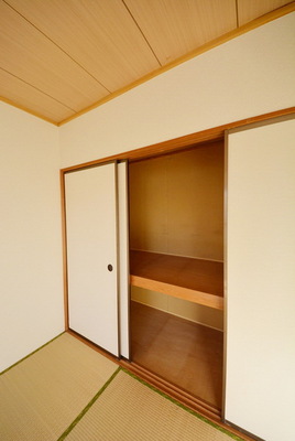 Receipt. Armoire