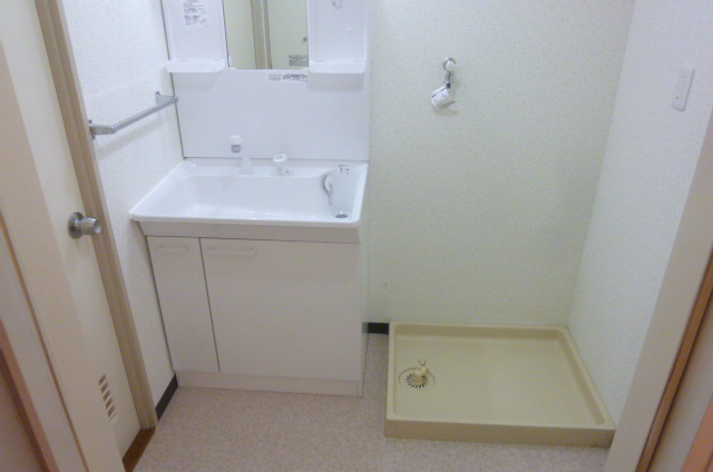 Other. Shampoo dresser ・ Washing machine in the room ・ Dressing room