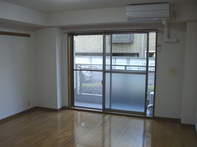 Living and room. Balcony facing the east