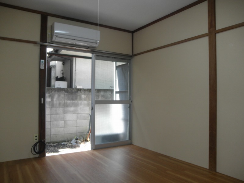 Living and room