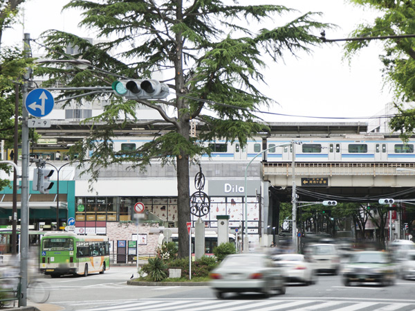 Surrounding environment. JR Asagaya Station neighborhood streets (a 10-minute walk / About 750m)