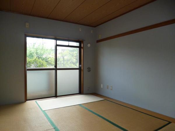 Other. Japanese-style room is also good