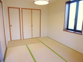 Living and room. 2 face lighting of 6 quires of Japanese-style angle room