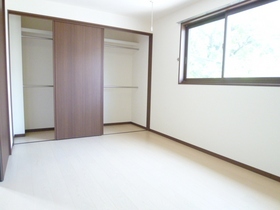 Living and room. Wide with storage of Western-style 6.7 tatami rooms