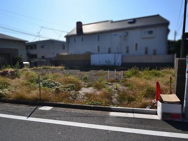 Local land photo. Vacant lot