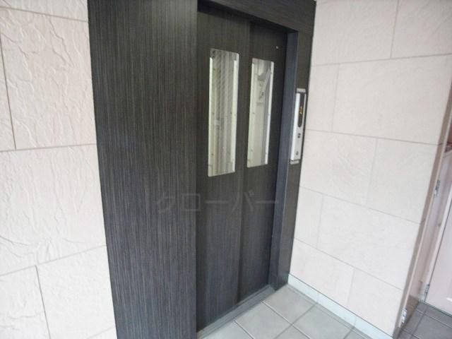 Other common areas. Elevator