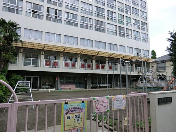 kindergarten ・ Nursery. Nishiogi 400m to school kindergarten