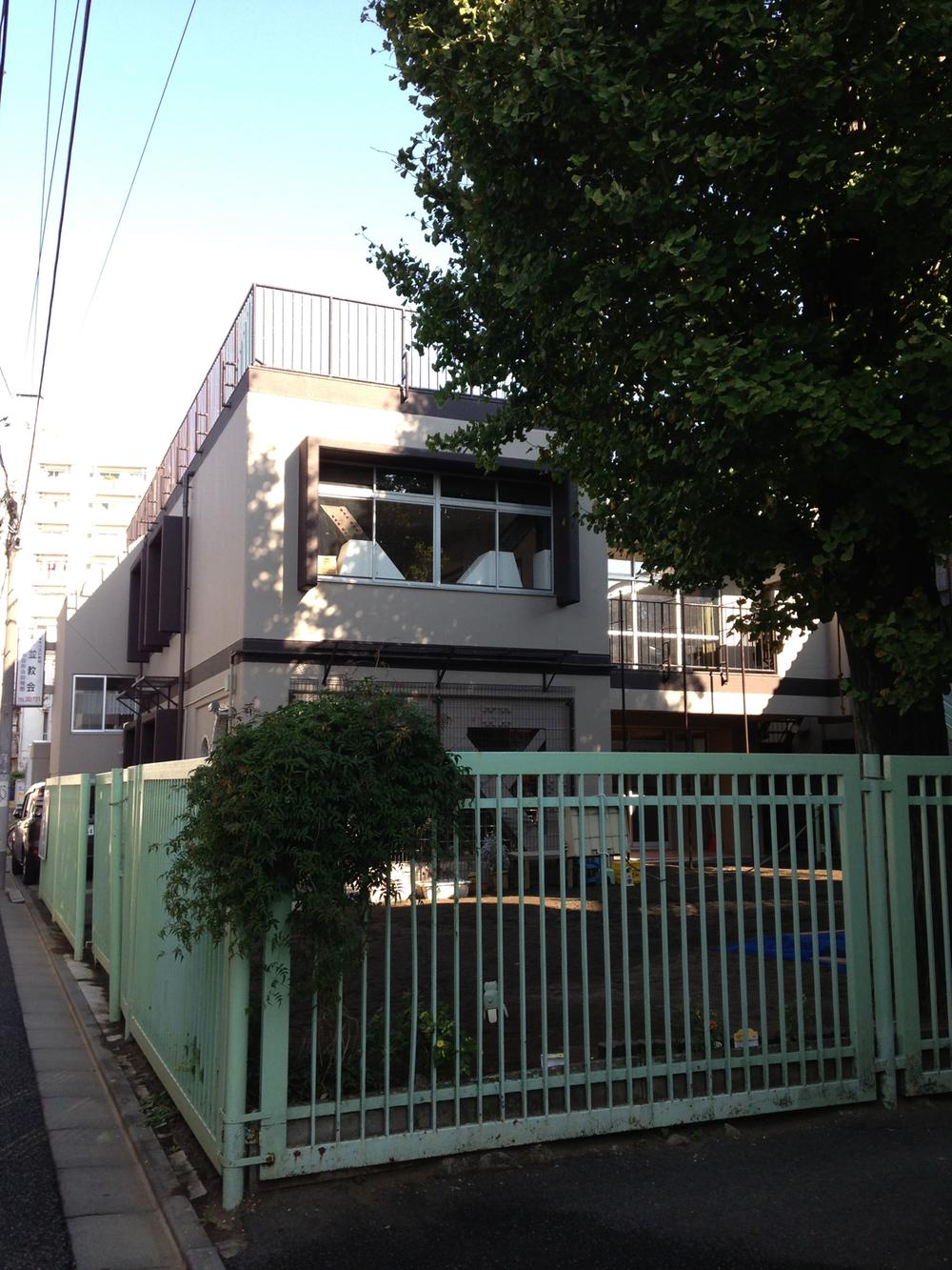 kindergarten ・ Nursery. 360m to Suginami church kindergarten