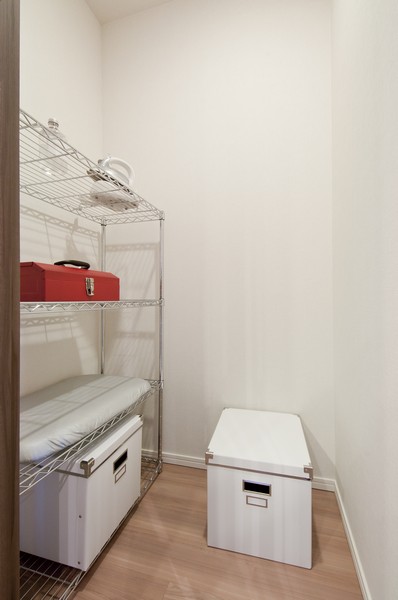 "Closet" is provided with the season of supplies and a large luggage can store plenty to LD