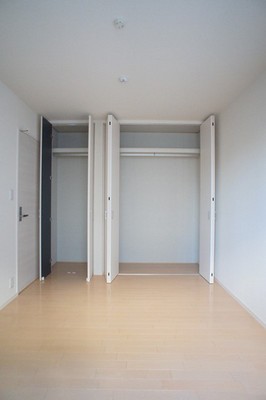 Receipt. Large closet that can be refreshing accommodate the increasing number tend to luggage