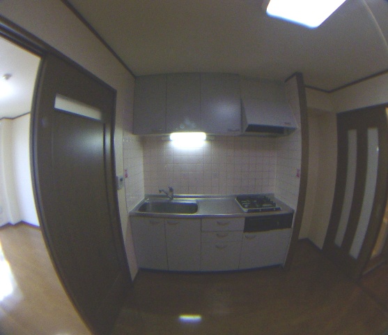 Living and room. 5.5 Pledge dining kitchen