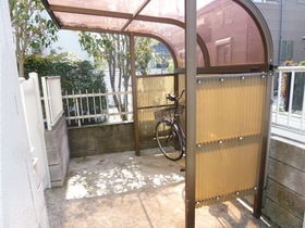 Other common areas. Place for storing bicycles