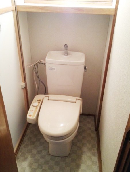 Toilet