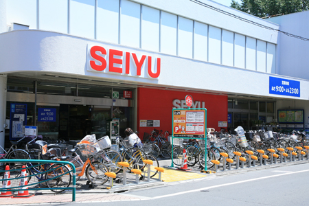 Supermarket. Seiyu Shimo Igusa store up to (super) 703m