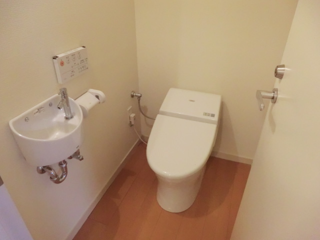Toilet