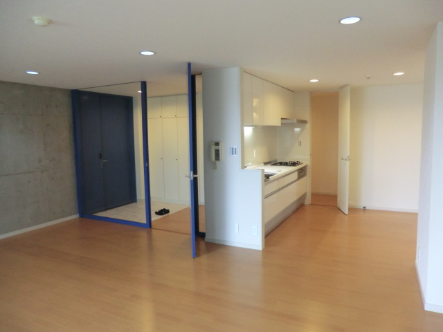 Living and room