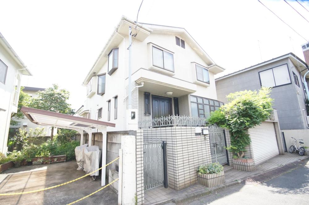 Local appearance photo. Used House for Suginami Hamadayama 1-chome. March 1991 will be built. Current state, You can preview at any time since it has become a vacant house. It becomes the floor plan of 5LDK + storeroom. By all means please see once.