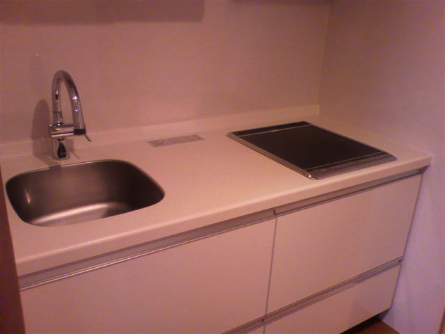 Kitchen. 2-neck IH system kitchen ☆ Shower faucet can be removed