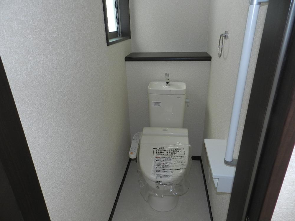 Toilet. With same specifications shower