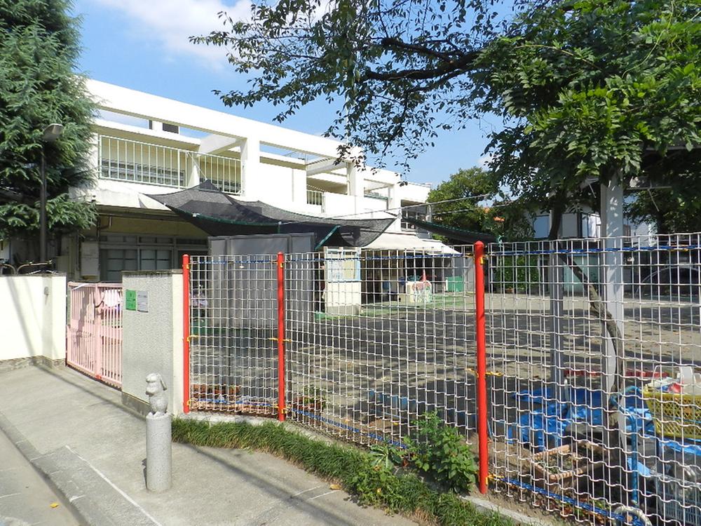 kindergarten ・ Nursery. 480m to Omiya before nursery school