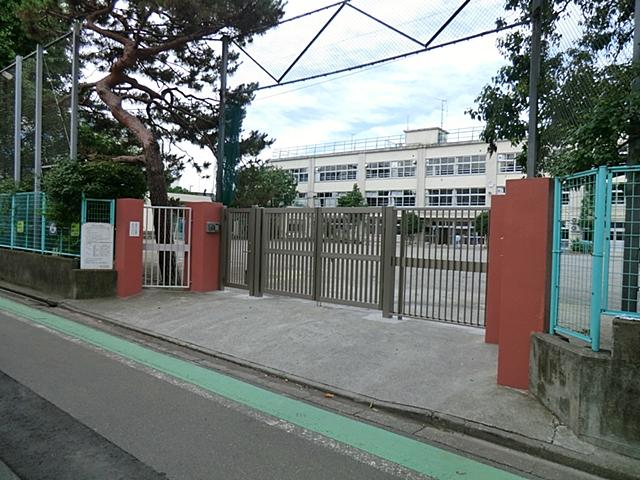 Primary school. 682m to Suginami Ward Amanuma Elementary School