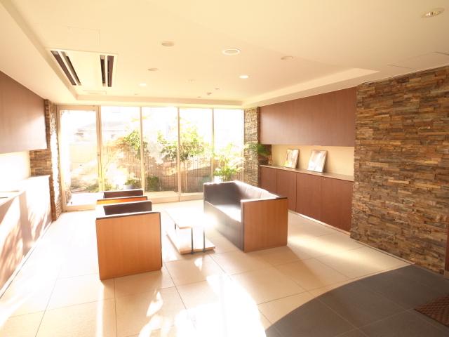 lobby. Common areas There is on the first floor apartment.
