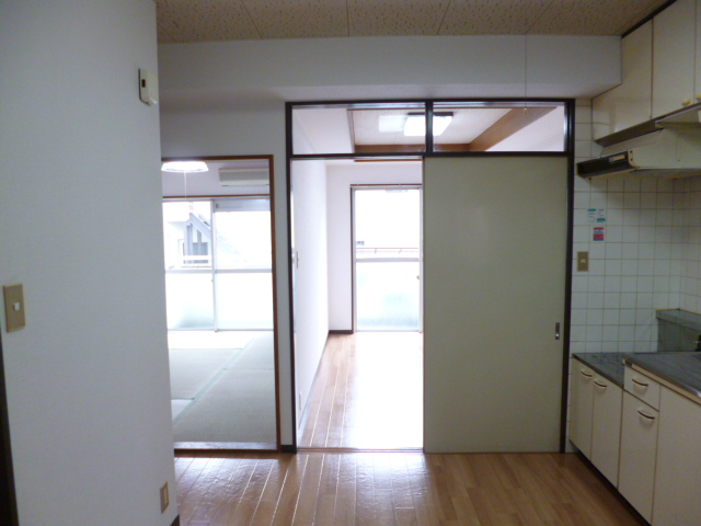 Living and room