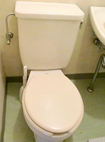 Toilet