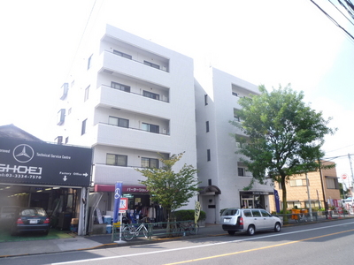 Building appearance. Inokashira street