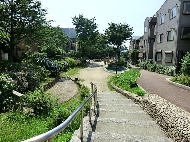 Suginami-ku, Tokyo Izumi 2