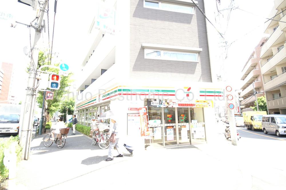 Convenience store. Seven-Eleven Ogikubo 313m to peach two Kominami shop