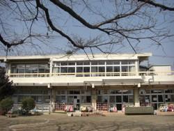 kindergarten ・ Nursery. Shimotakaido 608m to nursery school
