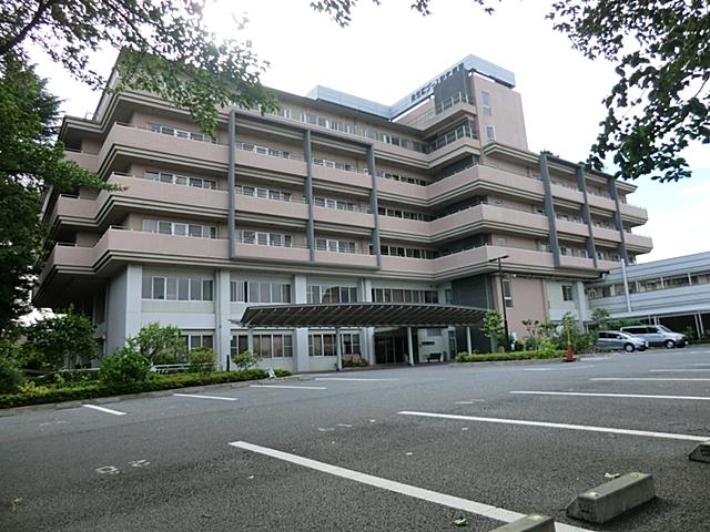 Hospital. 1205m to the Salvation Army Booth Memorial Hospital