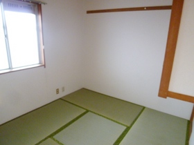 Living and room. 4.5 Pledge of Japanese-style room