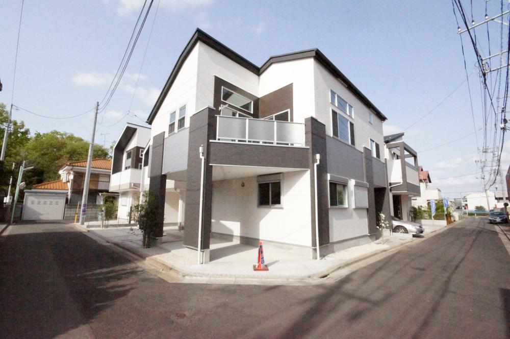 Same specifications photos (appearance). Newly built single-family Suginami Nishiogikita 4-chome. Now in the final 1 buildings. It will be the same construction cases. Local is under construction but, There is also property that can be visited as a construction cases. Please feel free to contact. (Example of construction)