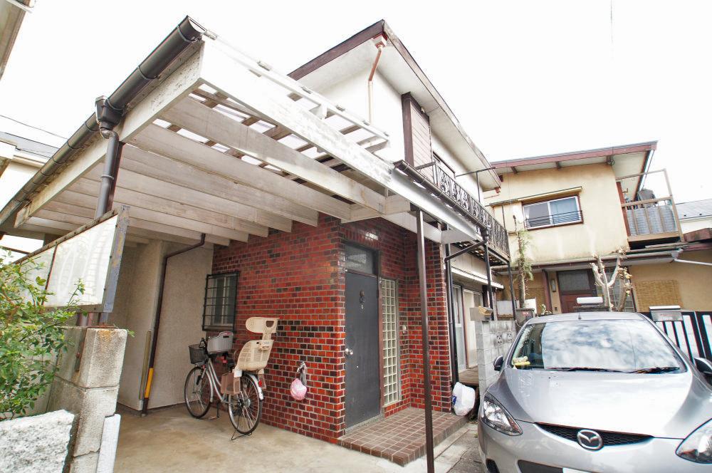 Local land photo. There the introduction of Suginami Nishiogiminami 4-chome of land. Good day because it is facing the southwest road of about 4M. Residential environment there is good. 