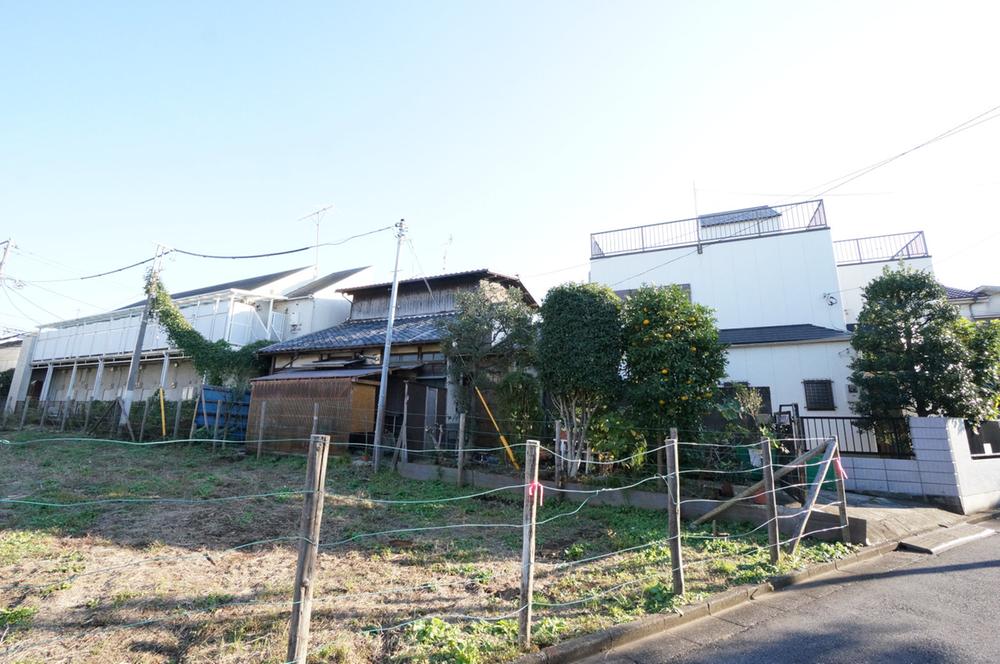 Local land photo. Amanuma is the introduction of the 1-chome of land. Because there land area 218.34 sq m (public list), With a large garden single-family and two-family houses, etc., It can accommodate a variety of applications. Please feel free to contact. 