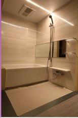 Bathroom. ~ It is in a new interior renovation. February will be completed in 2014 ~ Your preview is possible at any time.  The field situation, There is the case that specifications may be changed.