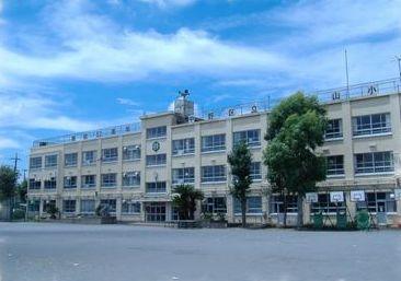 Primary school. Niiyama until elementary school 1159m